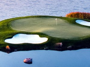Sveriges Bästa: Golfdag på Ullna GC för två