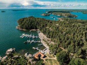 RIB båttur & besök på Grinda från Stockholm