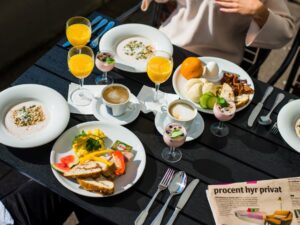 Hotellfrukost i Hjo