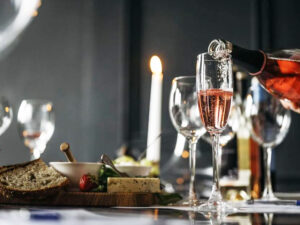 Festlig italiensk vinprovning - med bubbel & drinkar | Göteborg